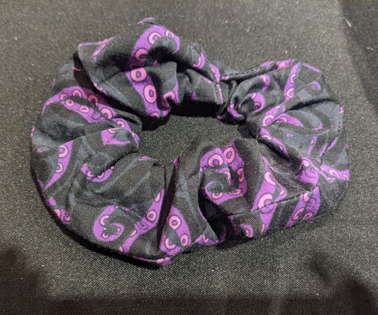 Scrunchie - Tentacles Black & Purple