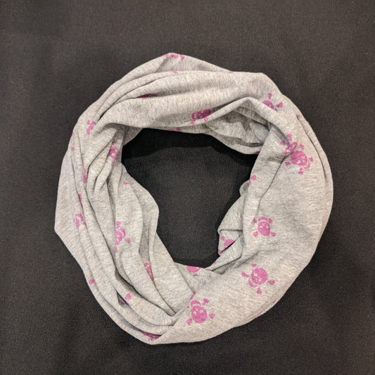 Infinity Scarf - Pink Skulls